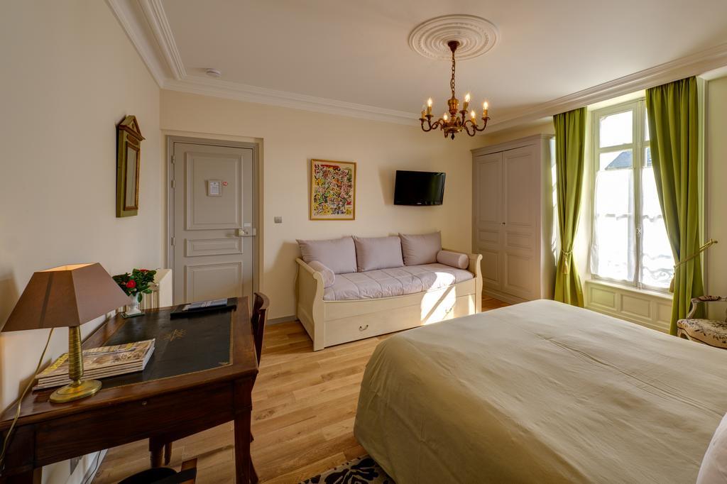 Maison De La Garenne & Spa Vannes Room photo